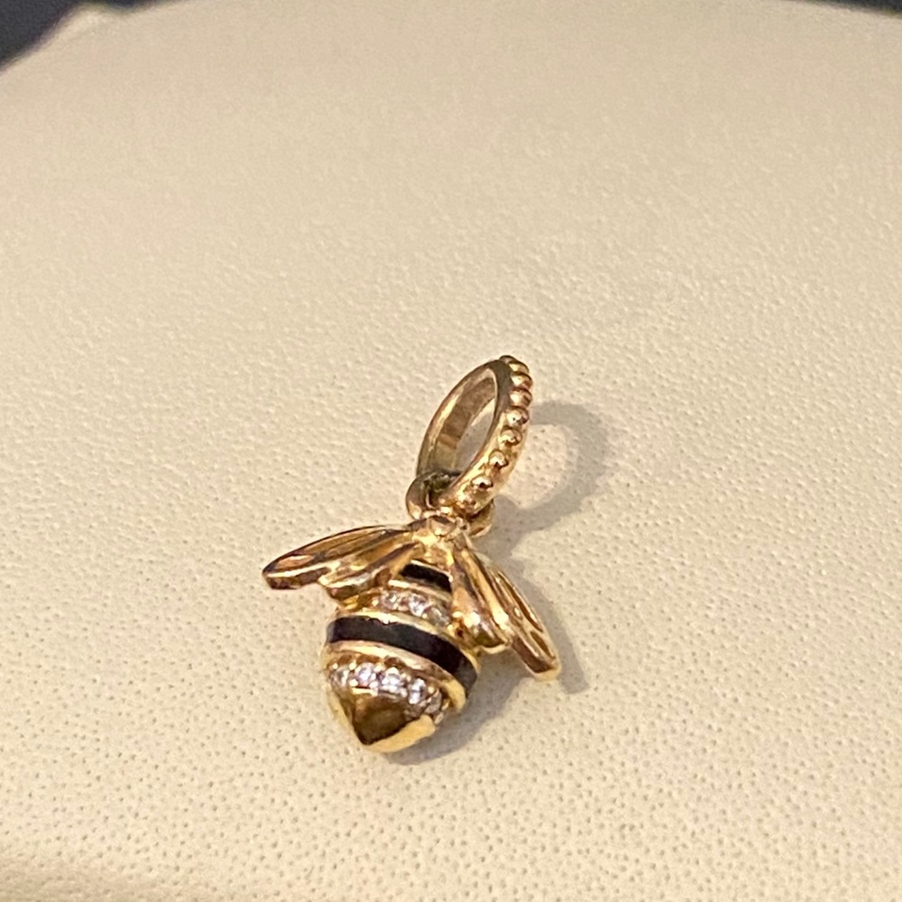 Pandora Shine Bee Pendant Charm